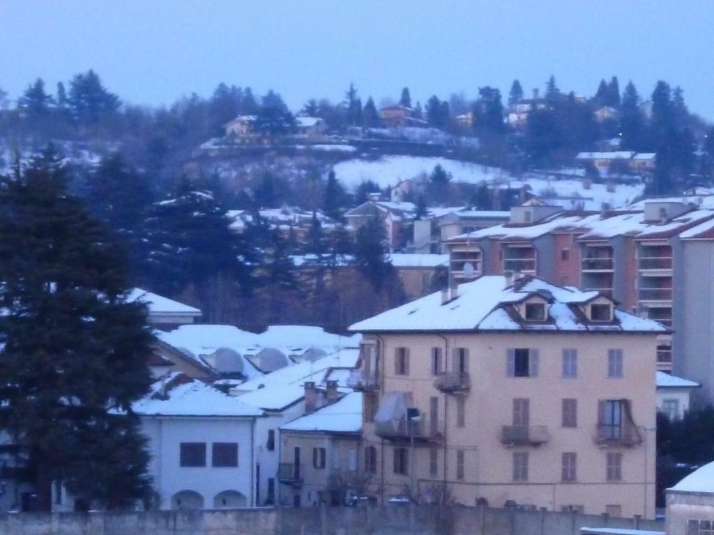 A Casa Di Gloria Apartment Acqui Terme Exterior photo